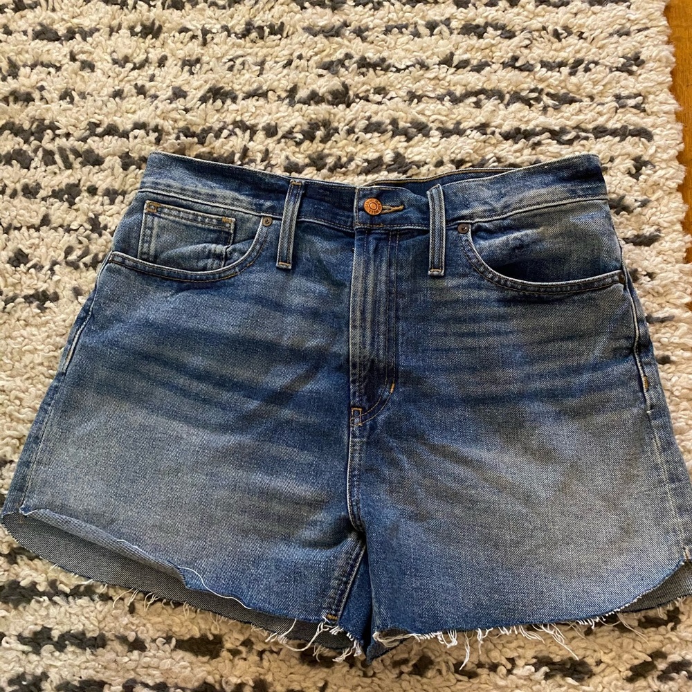 Madewell “The Perfect Jean Short” size 29 NWOT !